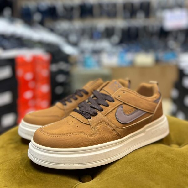 casual sneaker - Brown